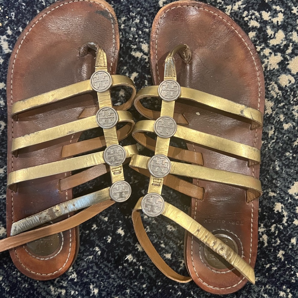 Tory Burch gladiator sandals - gold with silver logo